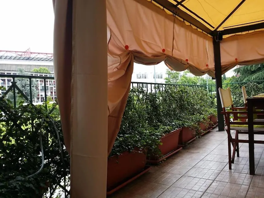 Vicino Allo Stadio Di San Siro E Alla Fiera Apartment Milan Italy